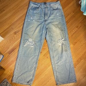 Urban Outfitters BDG High-Rise loose baggy jeans!